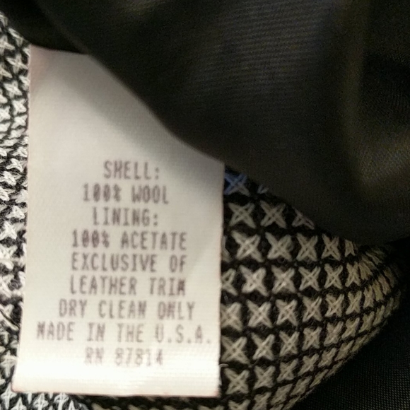 Skirt with blazer - Picture 8 of 8